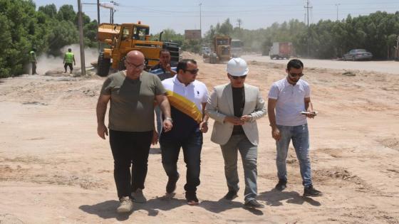 مدير البلدية يوعز للشركة المنفذة بأستئناف العمل في حي النصر